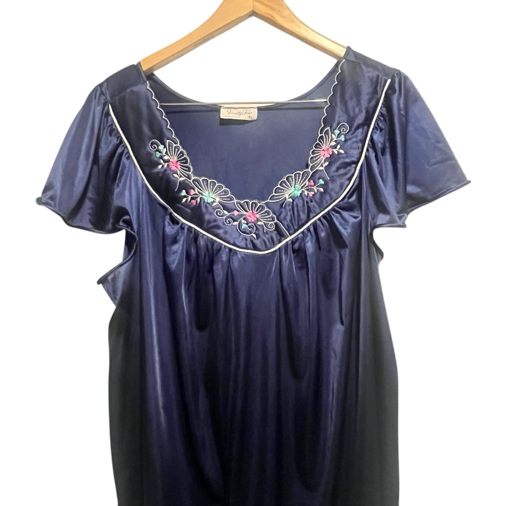 Vintage Vanity Fair Satin Embroidered Nightgown Caftan Cottagecore Slip Dress - Picture 4 of 12
